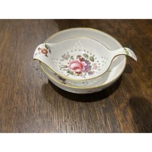 ROYAL CROWN DERBY ENGLISH BONE CHINA DERBY POSIES TEA STRAINER DISH BOWL